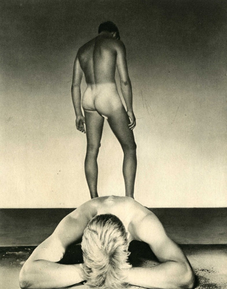 Lot #1129: GEORGE PLATT LYNES - Male Nudes #06 - Original vintage photogravure