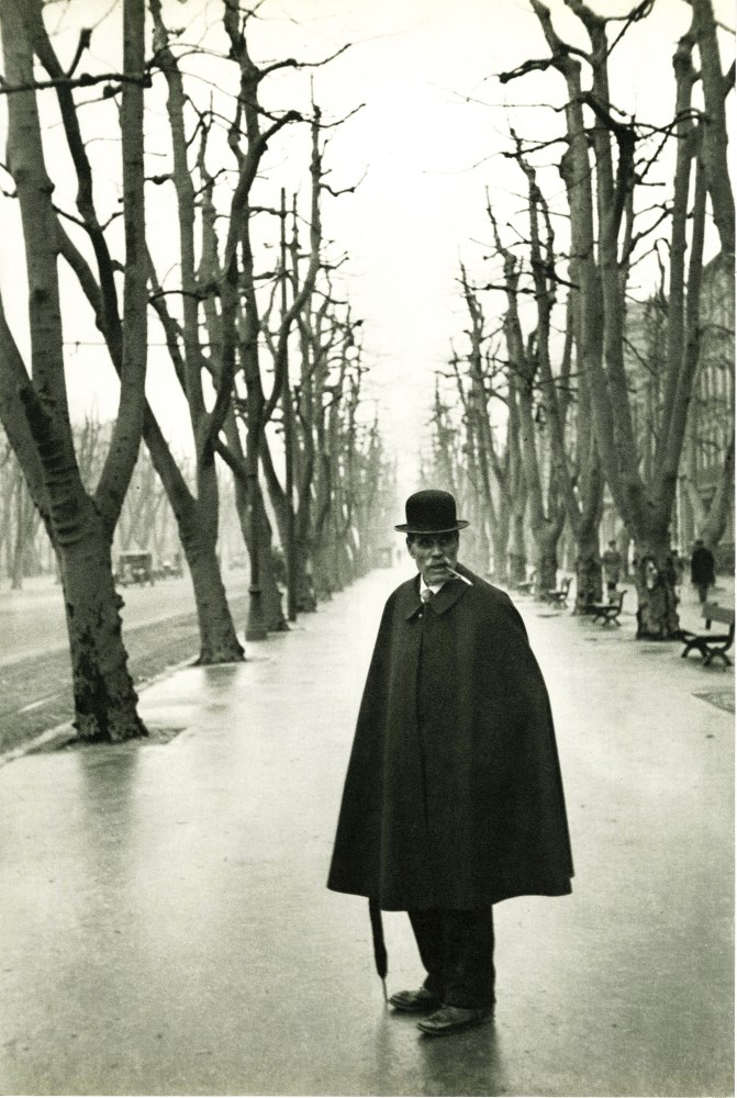 Lot #10: HENRI CARTIER-BRESSON - Allees du Prado, Marseilles - Original vintage photogravure