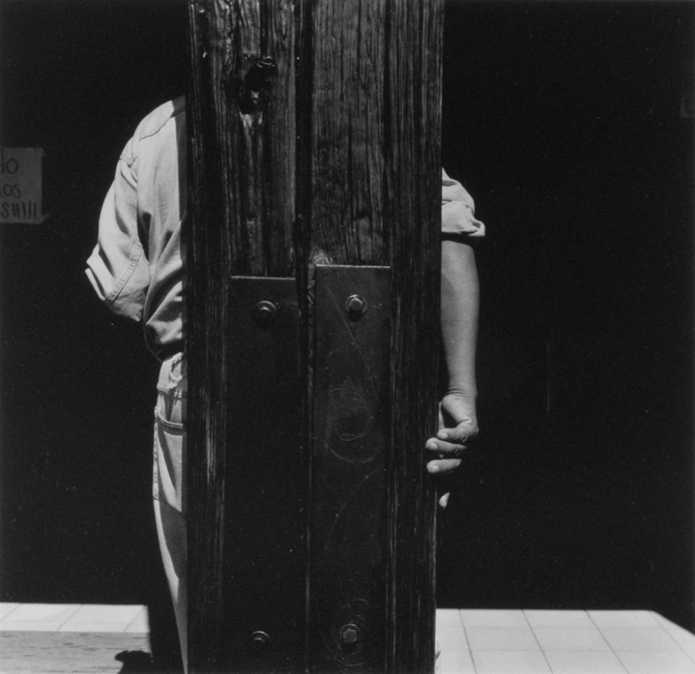 Lot #2493: PABLO AGUINACO LLANO - Manos - Gelatin silver print