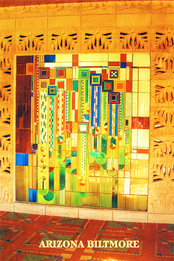 Lot #1474: FRANK LLOYD WRIGHT/TALIESIN ARCHITECTS - Vintage Frank Lloyd Wright/Taliesin Architects Designed Rug/Carpet from the Arizona Biltmore Hotel #04 - Original vintage textile