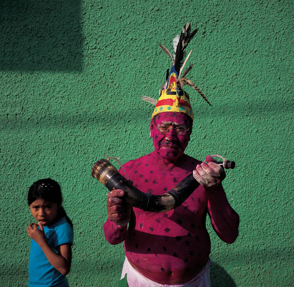 Lot #2305: PABLO AGUINACO LLANO - Cuerno y Niña - Color analogue photograph