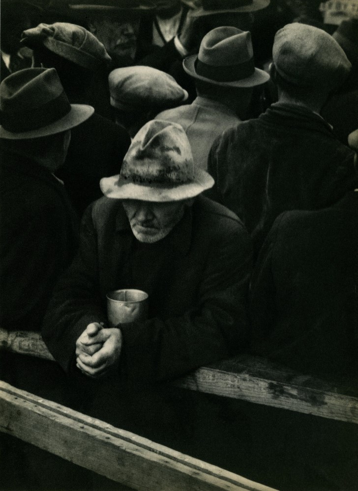 Lot #729: DOROTHEA LANGE - White Angel Breadline, San Francisco - Original vintage photogravure