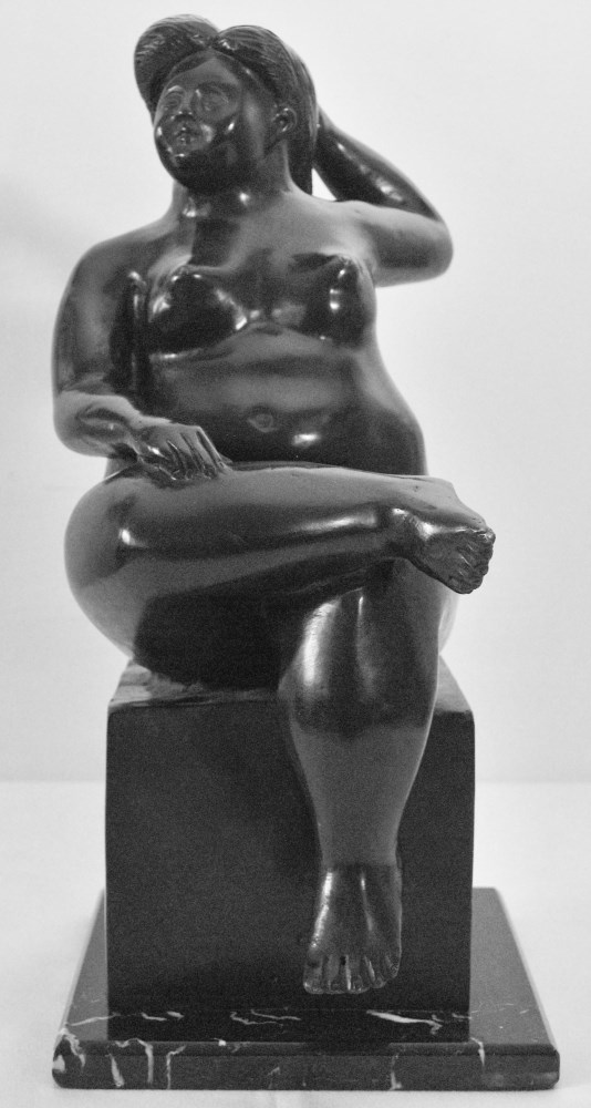 Lot #1897: FERNANDO BOTERO [imputée] - Mujer Desnuda Sentada - Bronze sculpture with dark brown patina