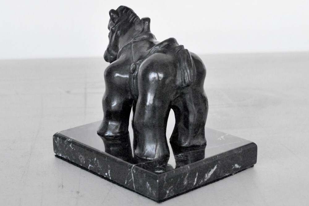 Lot #1590: FERNANDO BOTERO [imputée] - Caballo Pequeño con Silla de Montar - Bronze sculpture with dark brown patina