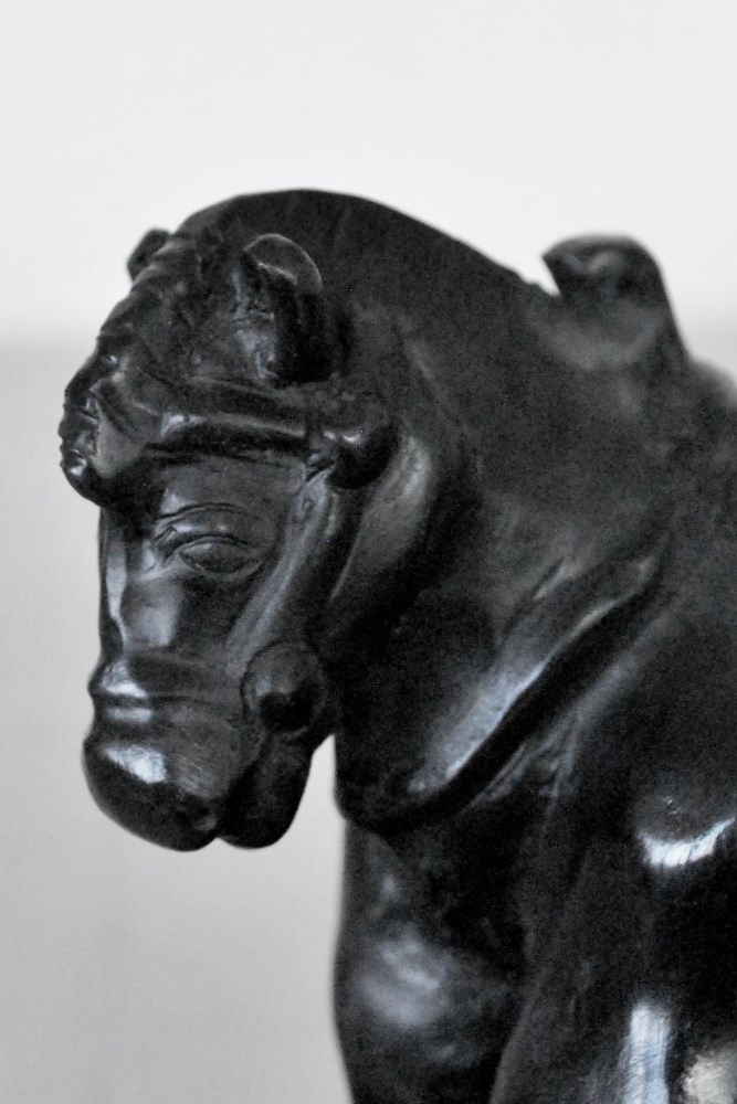 Lot #1590: FERNANDO BOTERO [imputée] - Caballo Pequeño con Silla de Montar - Bronze sculpture with dark brown patina