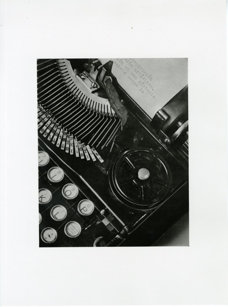 Lot #3130: TINA MODOTTI - The Typewriter of Julio Antonio Mella - Original photogravure