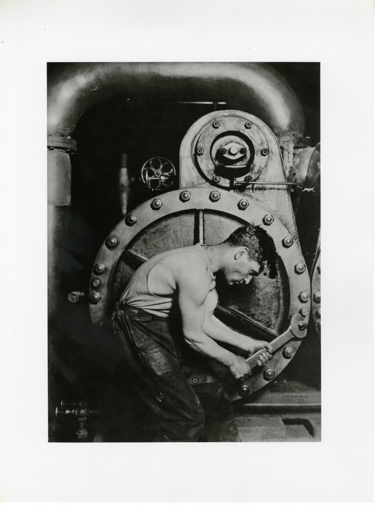 Lot #1279: LEWIS HINE - Powerhouse Mechanic - Original photogravure