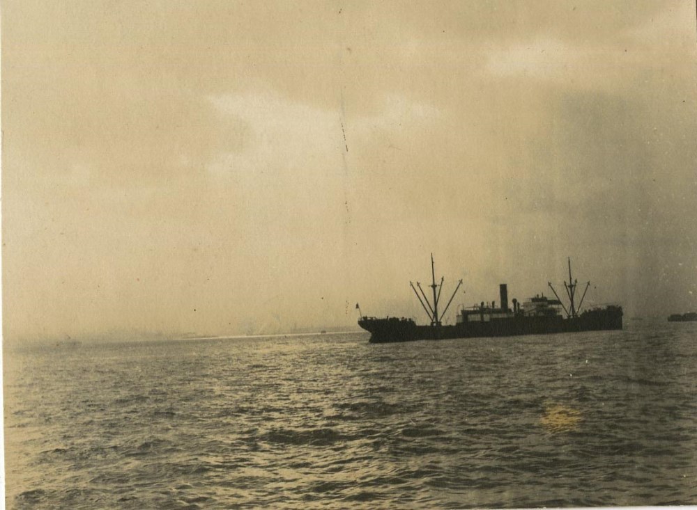 Lot #222: KARL STRUSS - Freighter, New York - Vintage platinum print