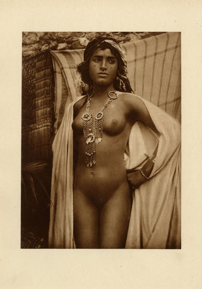 Lot #1771: LEHNERT, R. & LANDROCK, E - Bedouin Nude from Southern Tunis #2 - Original vintage sepia-toned photogravure