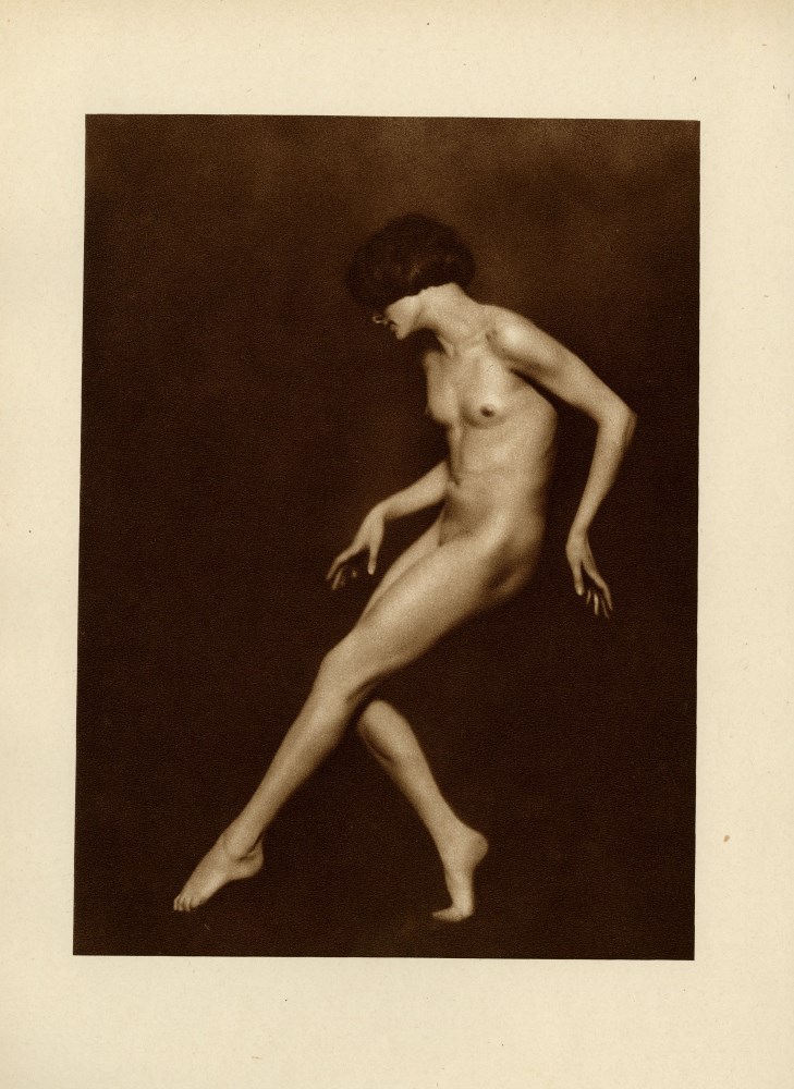 Lot #2889: TRUDE FLEISCHMANN - Schwabische Akt #1 - Original vintage sepia-toned photogravure
