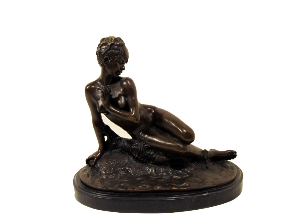 Lot #1057: LEON BERTAUX [imputée] - Jeune fille au bain - Sara la baigneuse - Bronze sculpture