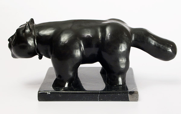 Lot #2030: FERNANDO BOTERO [imputee] - Gato - Bronze sculpture with dark brown patina