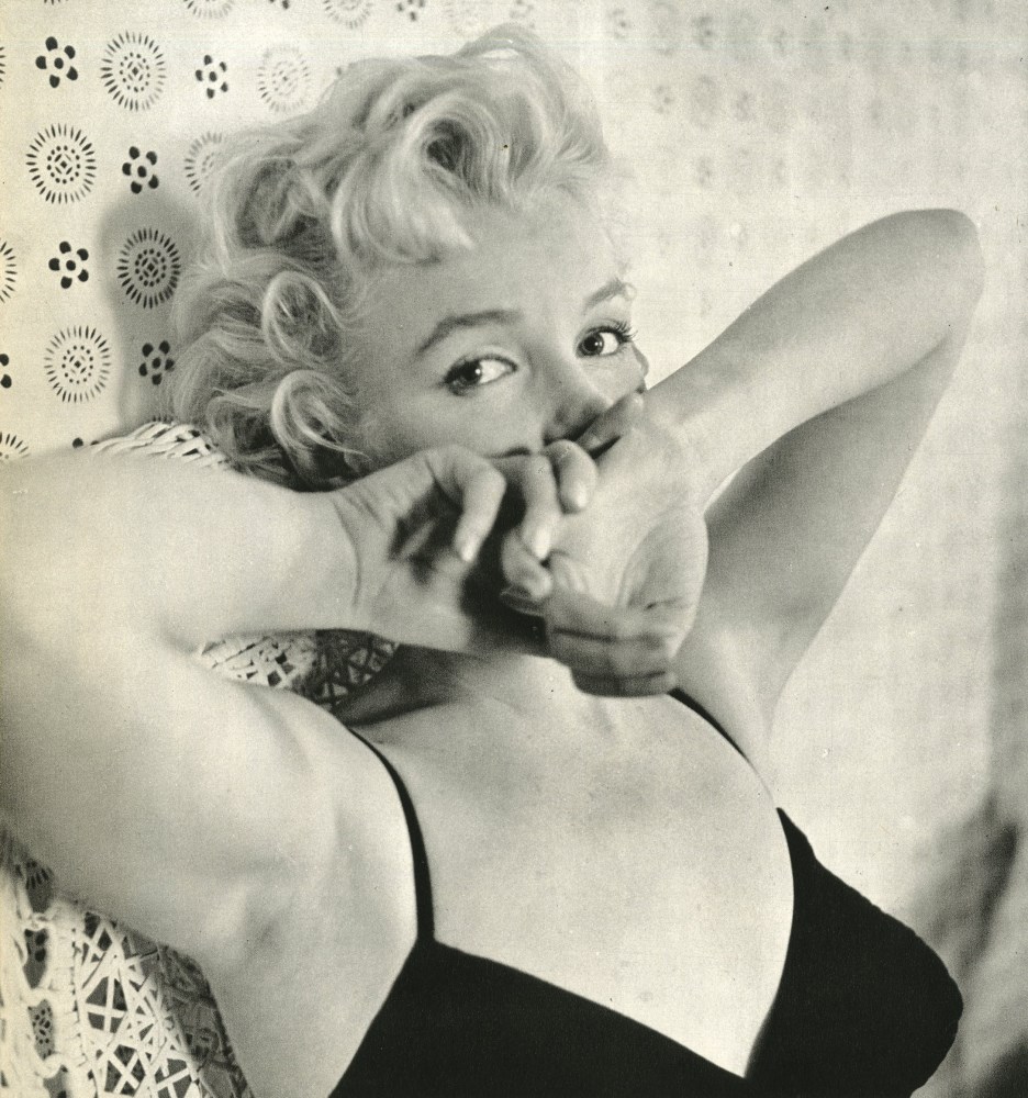 Lot #377: CECIL BEATON - Marilyn Monroe 1956 #2 - Original vintage photogravure