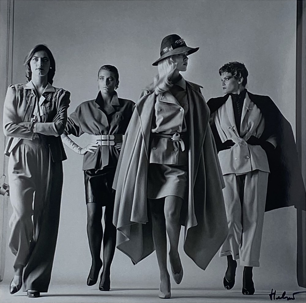 Lot #569: HELMUT NEWTON - Sie Kommen, Dressed/Sie Kommen, Naked ("They Are Coming") - Original photolithographs