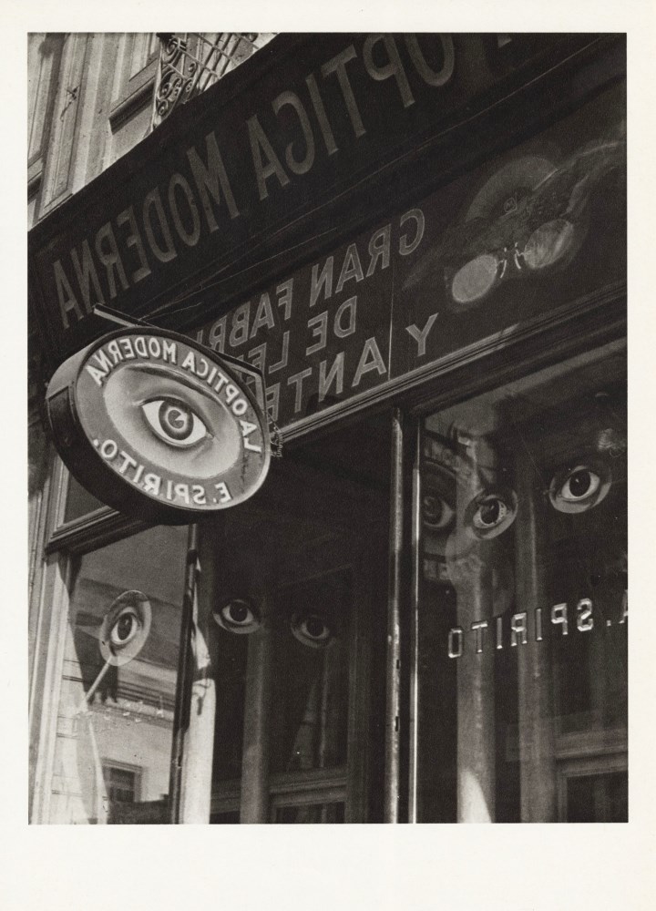 Lot #454: MANUEL ALVAREZ BRAVO - Parabola Optica - Original photogravure
