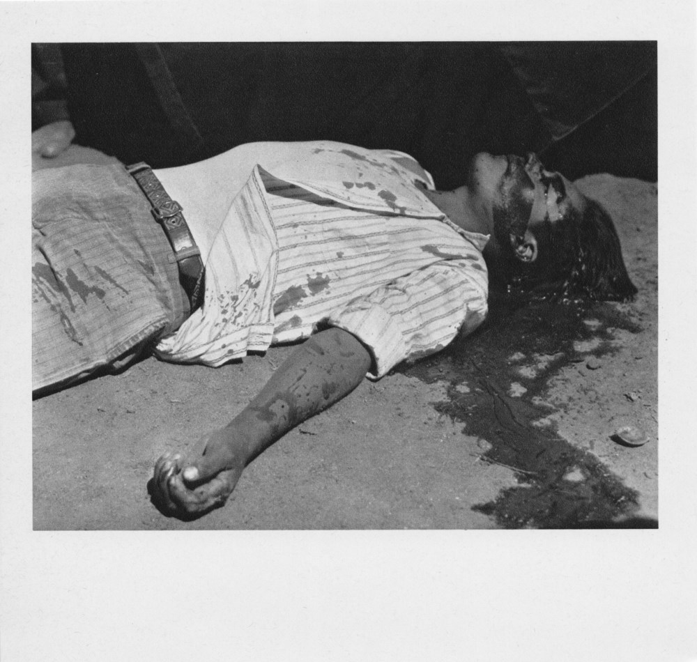 Lot #1948: MANUEL ALVAREZ BRAVO - Obrero en Huelga, Asesinado - Original photogravure
