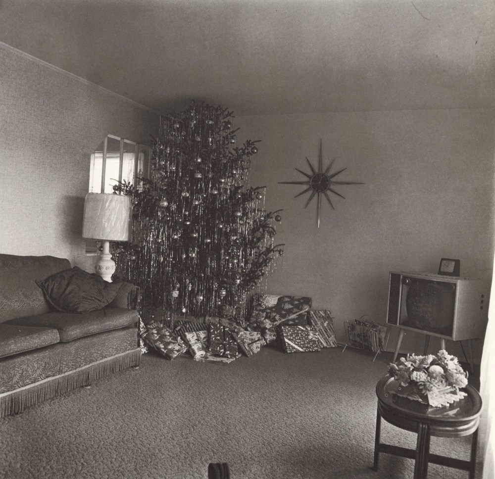 Lot #8: DIANE ARBUS - Xmas Tree in a Living Room in Levittown, Long Island, N.Y - Original photogravure