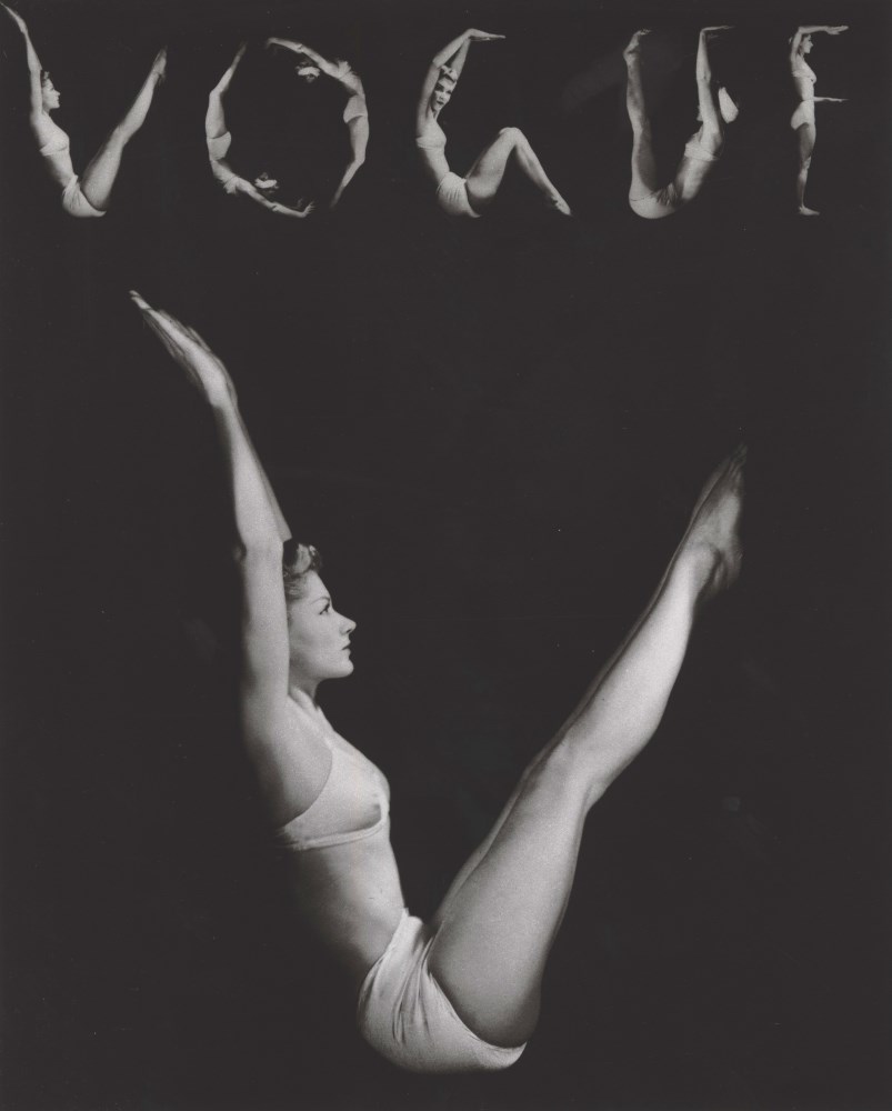 Lot #702: HORST P. HORST - V.O.G.U.E., Lisa Fonssagrives-Penn, New York - Original photogravure