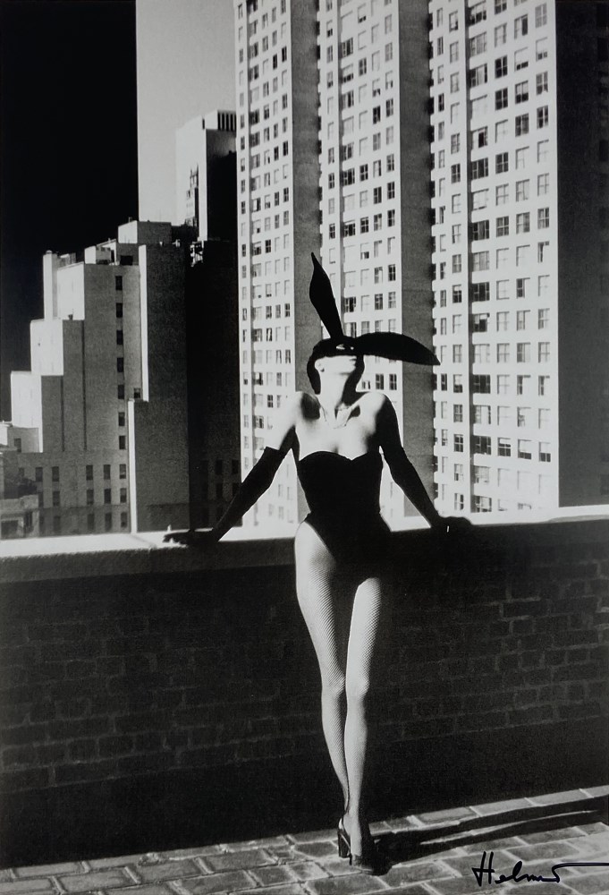 Lot #184: HELMUT NEWTON - Elsa Peretti As a Bunny, New York #1 - Original photolithograph