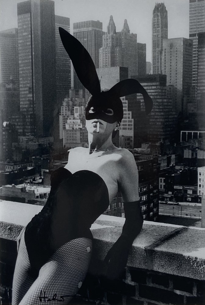 Lot #946: HELMUT NEWTON - Elsa Peretti As a Bunny, New York #2 - Original photolithograph