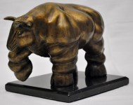 Lot #2188: FERNANDO BOTERO [imput&#233;e] - Toro (Dorado) - Bronze sculpture with natural patina