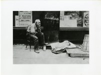 Lot #3004: LEWIS HINE - Summer on the East Side, New York - Original photogravure