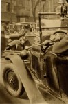 Lot #2061: GERMAINE KRULL - Encombrement de voitures - Original vintage photogravure